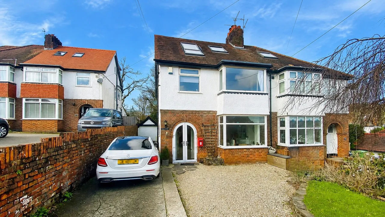 4 bed house for sale, Y Goedwig, Rhiwbina, CF14