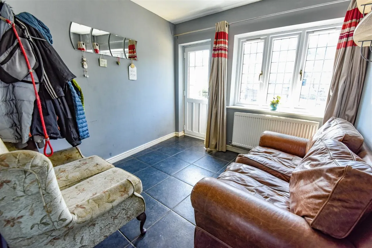 Kingshill Park, Dursley, GL11, photo 14