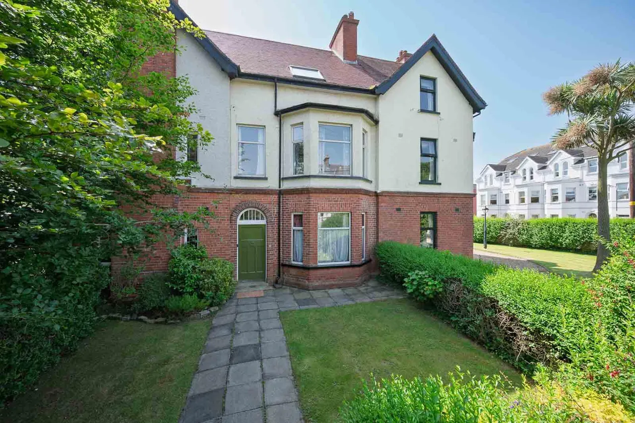 5 bed house for sale, New Road, donaghadee, BT21