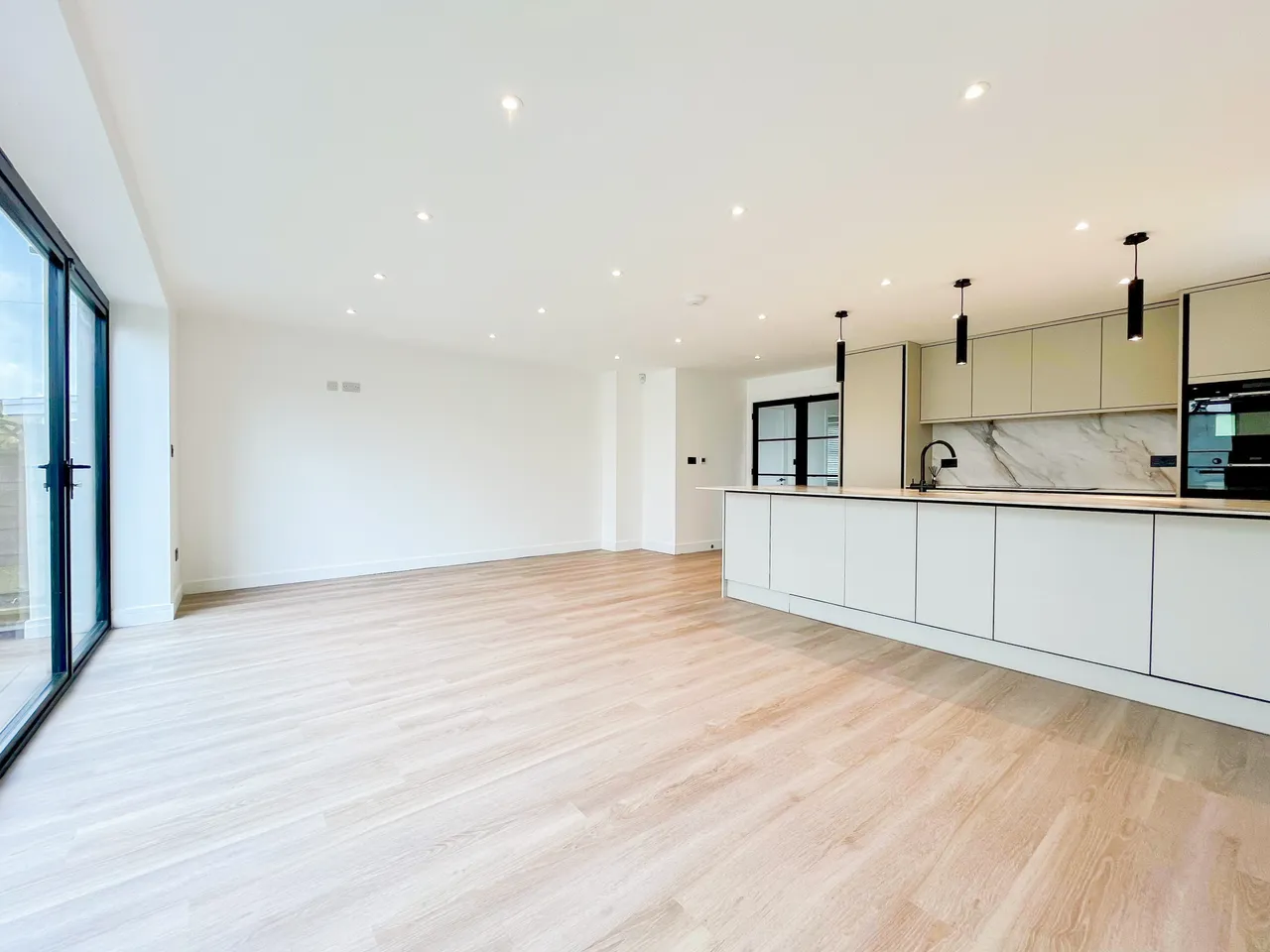 75 Brandlesholme Road, Greenmount, Bury, BL8 4DX, photo 10