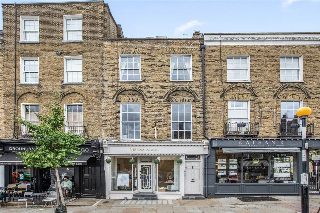 Amwell Street, London, EC1R, photo 12