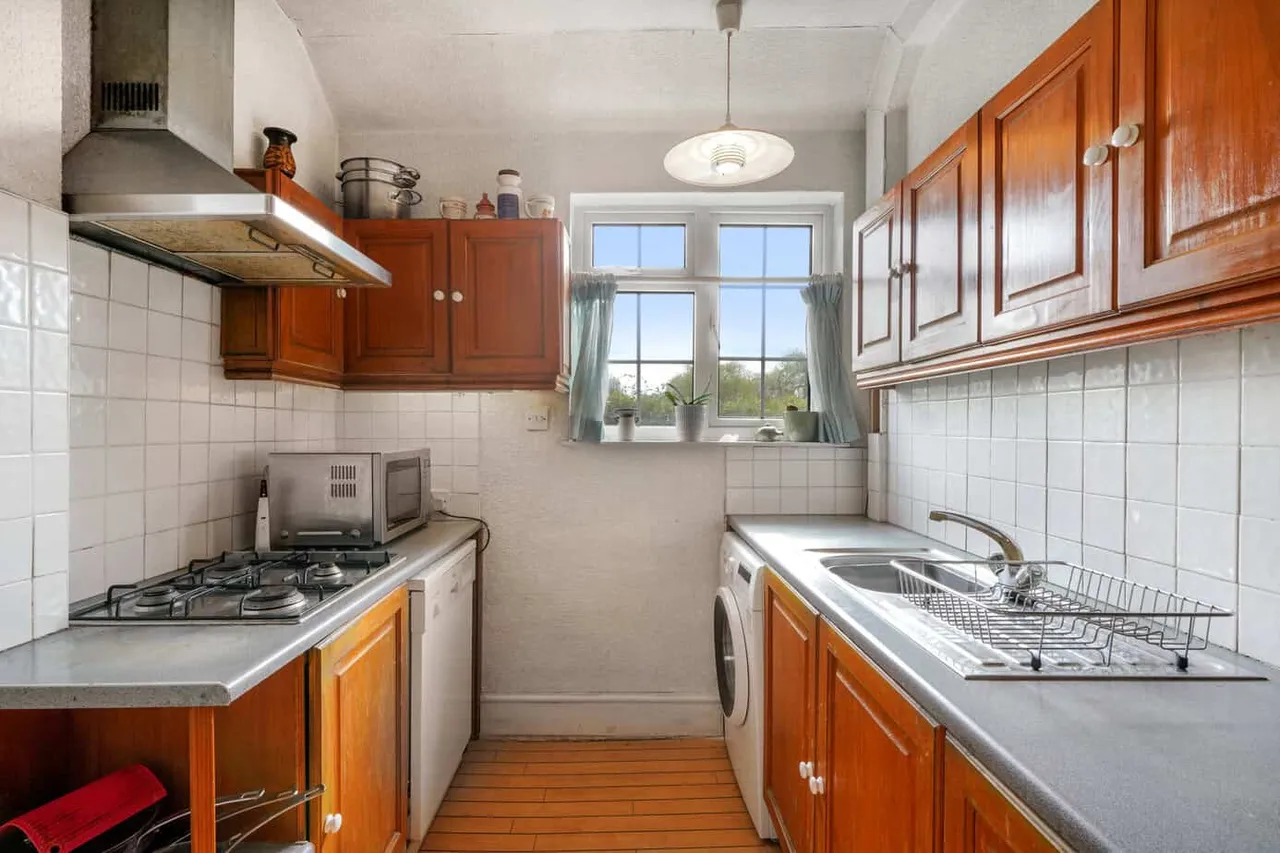 Molember Road, East Molesey, KT8, photo 7