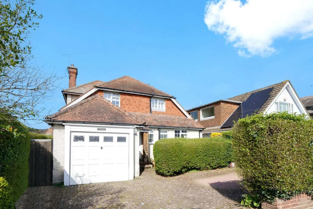 house for sale, Molember Road, East Molesey, KT8