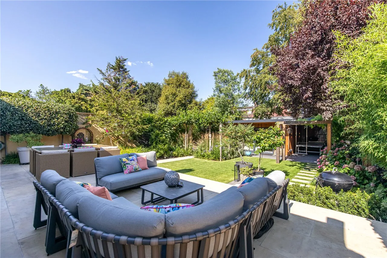 6 bed house for sale — Gunnersbury Avenue, London, W5