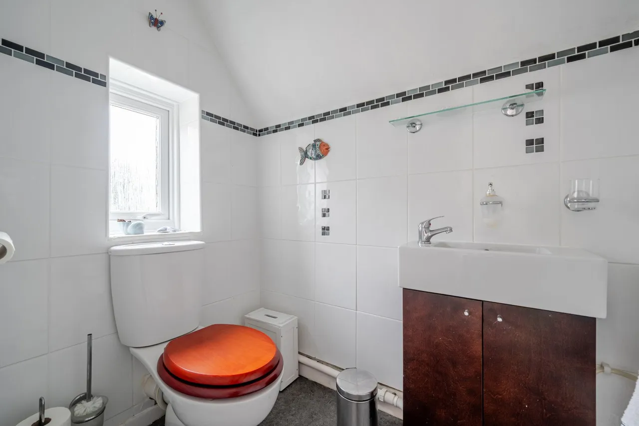Downs Avenue, BR7, photo 15