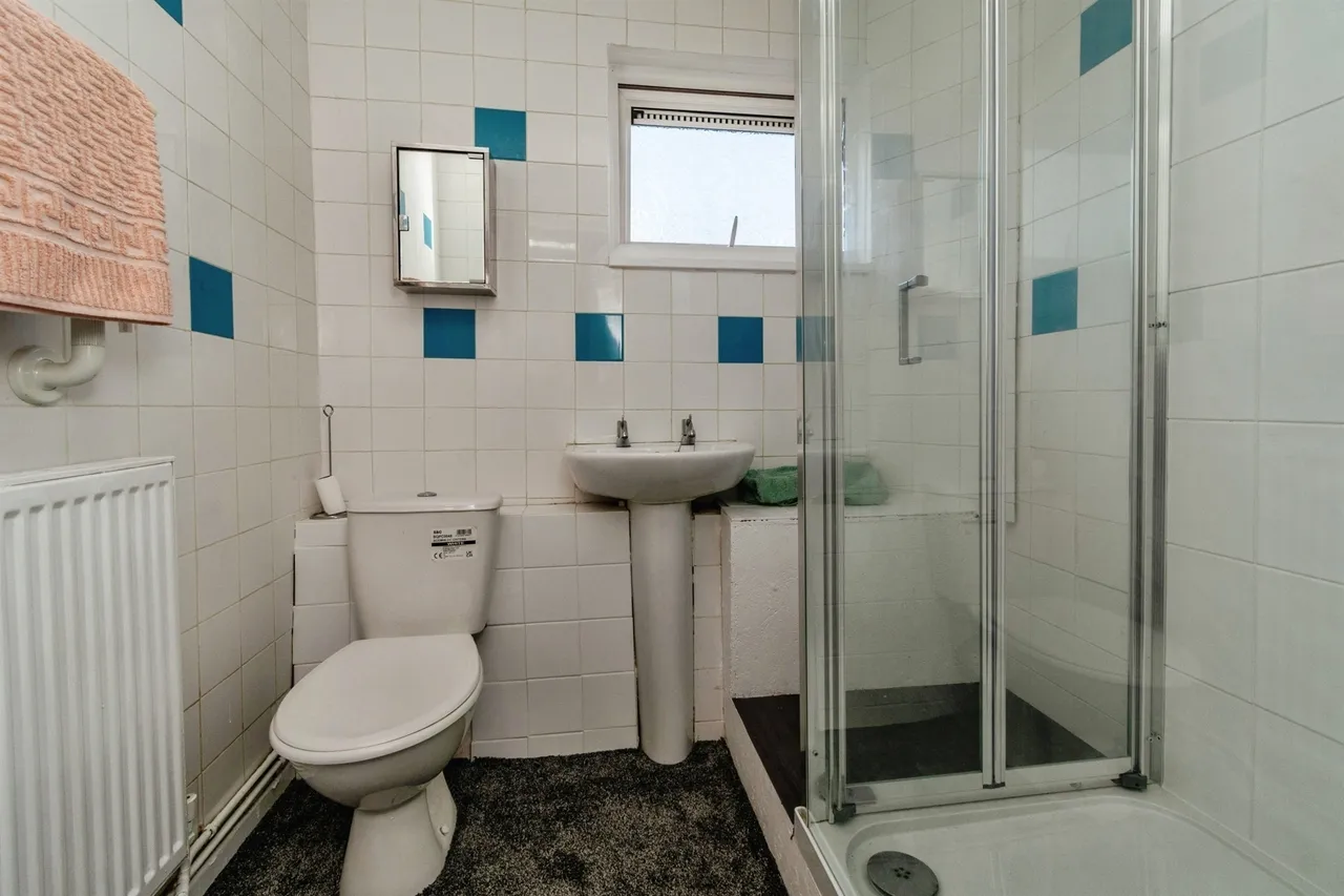 Hartshorn Street, Bilston, WV14, photo 13