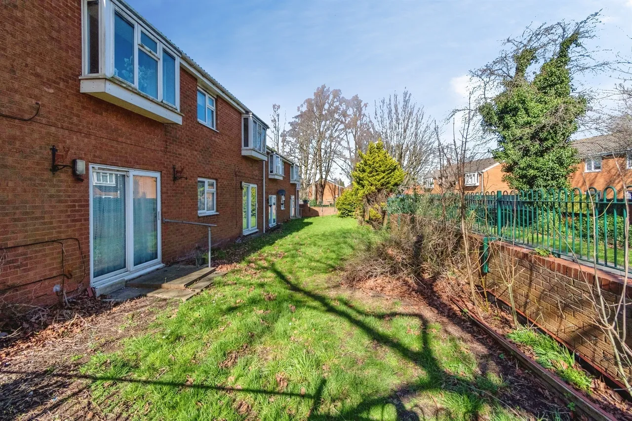 Hartshorn Street, Bilston, WV14, photo 15