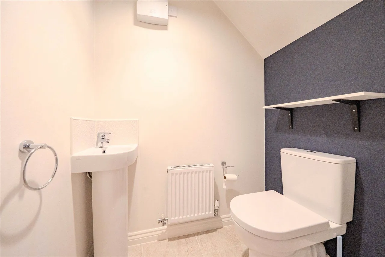 Moseley Beck Crescent, Leeds, LS16, photo 12