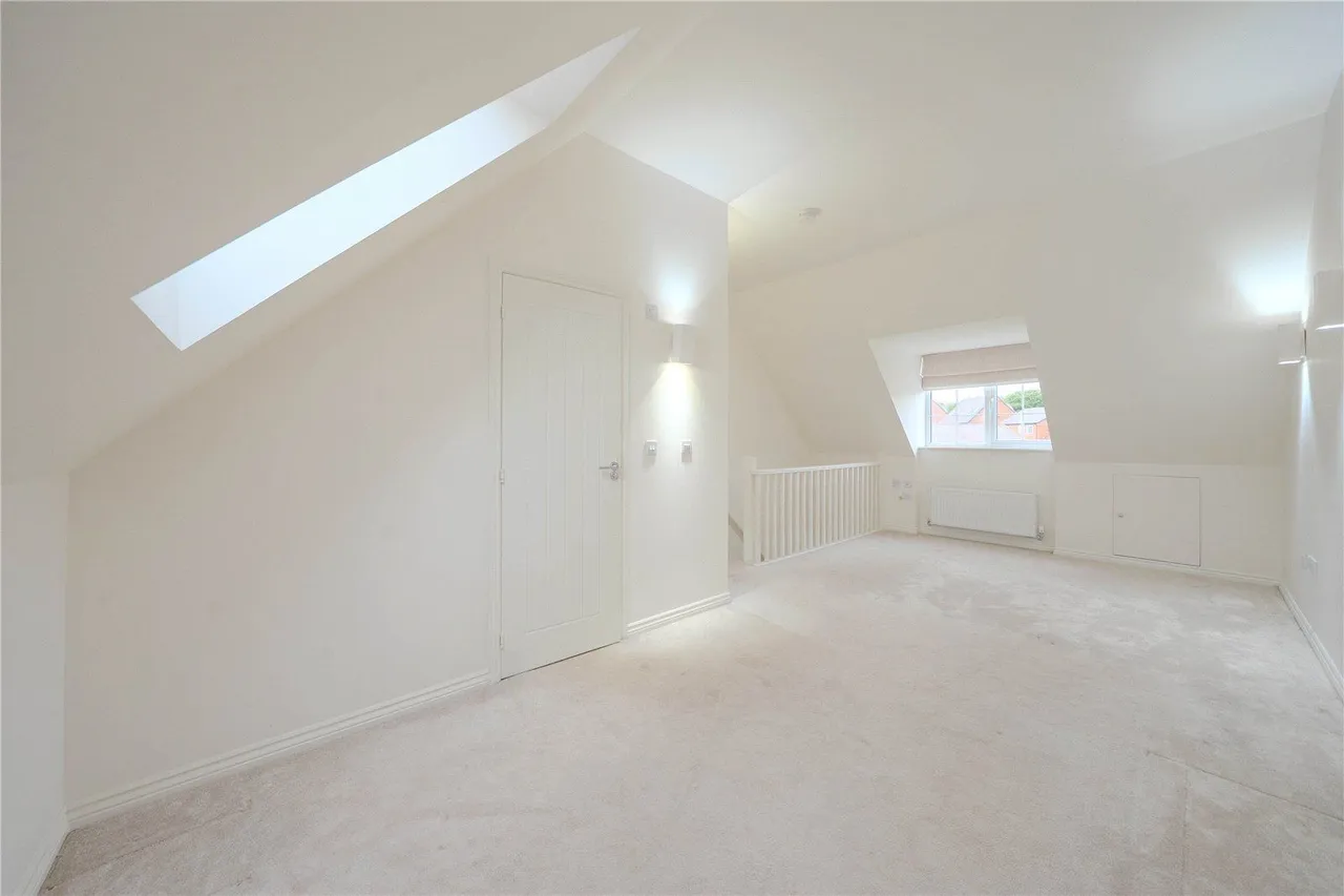 Moseley Beck Crescent, Leeds, LS16, photo 10
