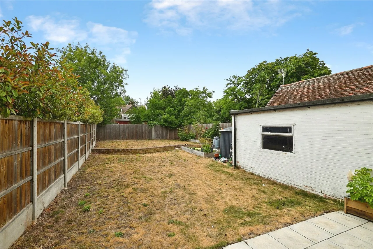 High Street, Queenborough, ME11, photo 4