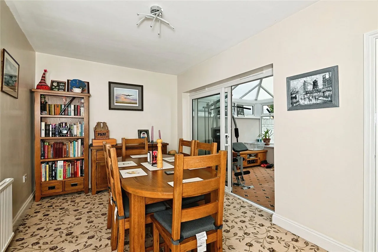 High Street, Queenborough, ME11, photo 12
