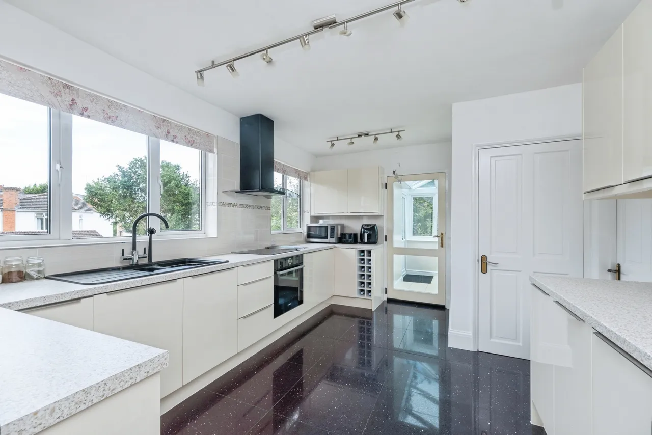 London Road, Buckingham, photo 7