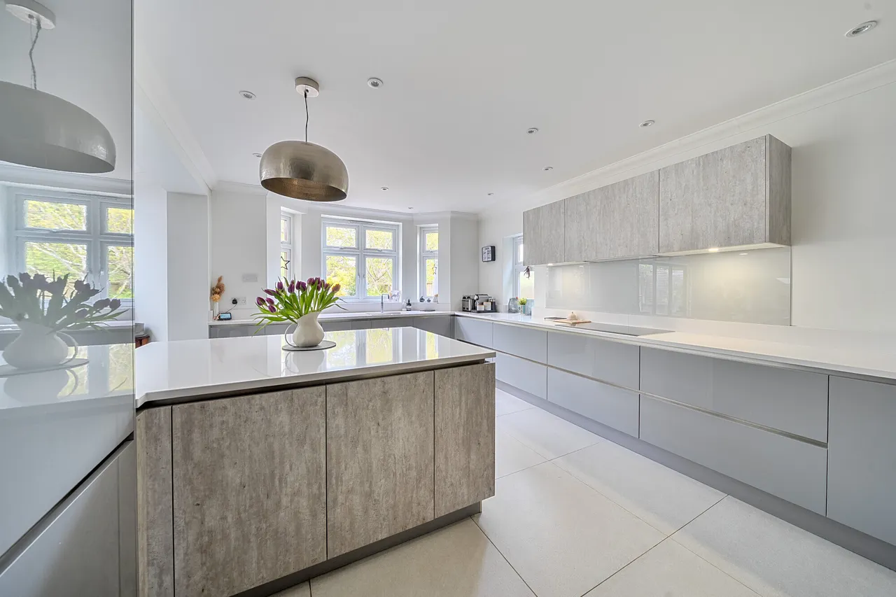 Harpenden Road, St. Albans, AL3, photo 3
