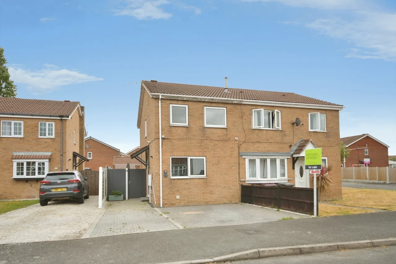2 bed house for sale, Meadow View, Holmewood, S42
