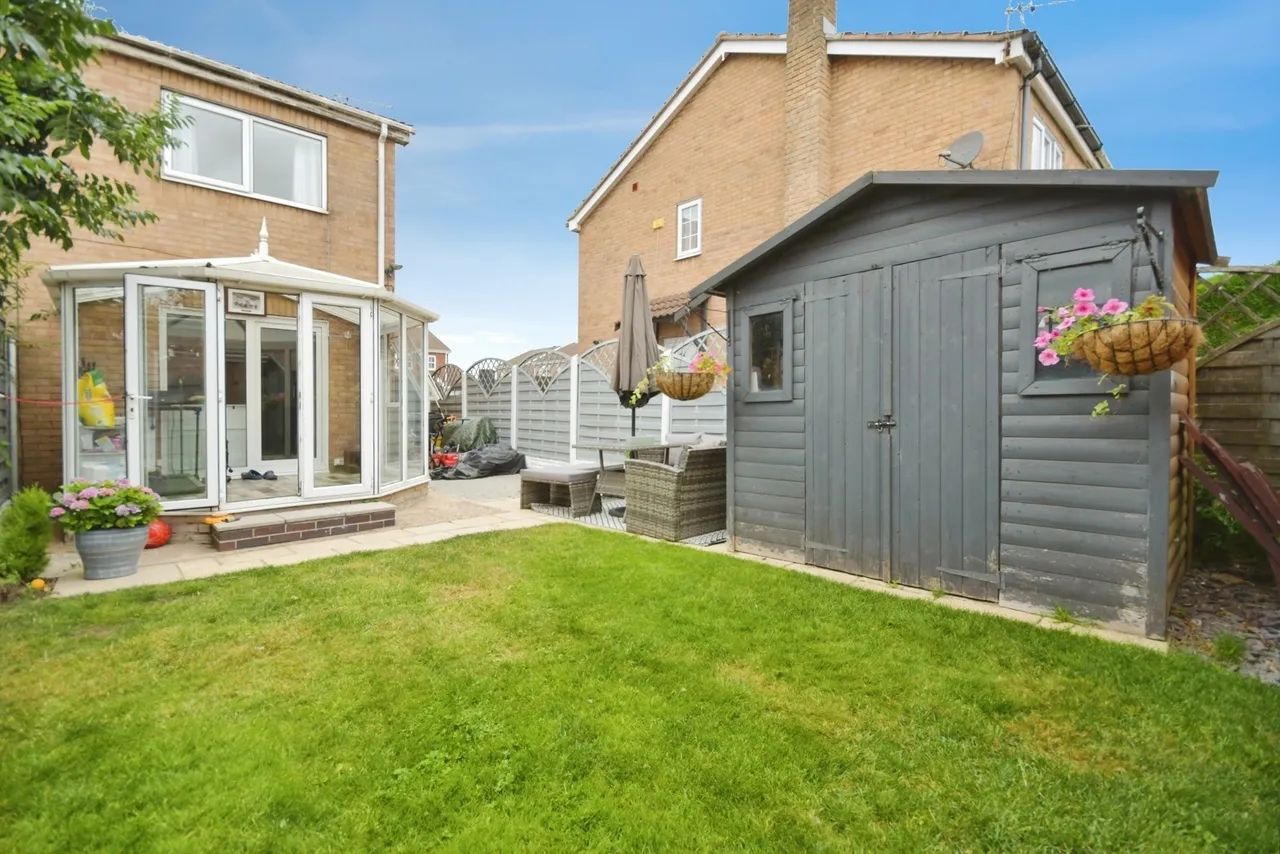 Meadow View, Holmewood, S42, photo 15
