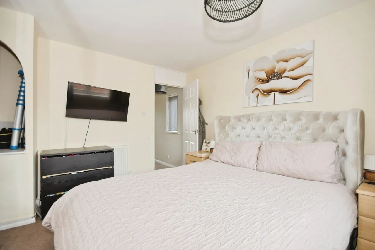 Meadow View, Holmewood, S42, photo 9