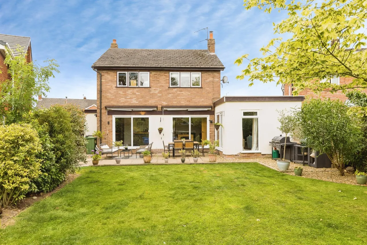 3 bed house for sale, Oaklands Crescent, Chester, CH3