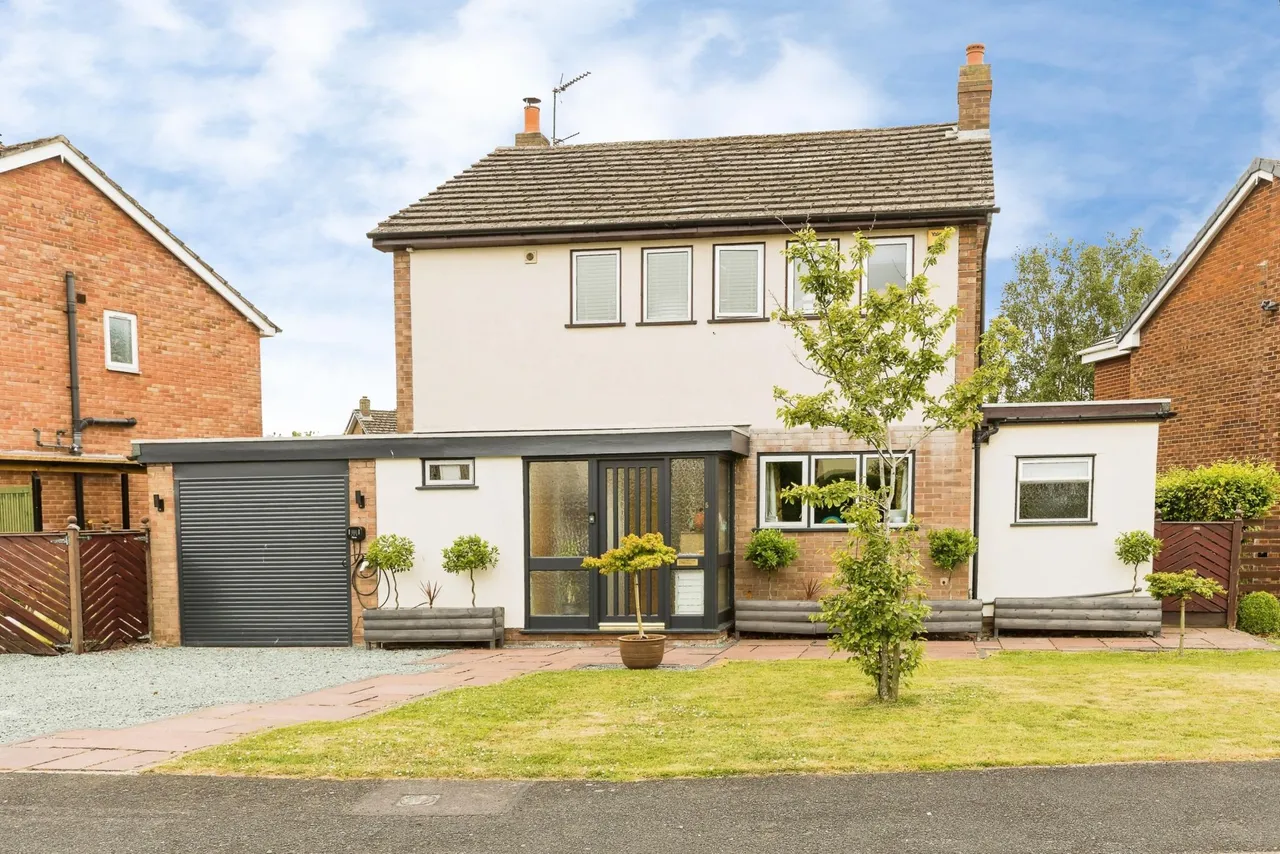 Oaklands Crescent, Chester, CH3, photo 4