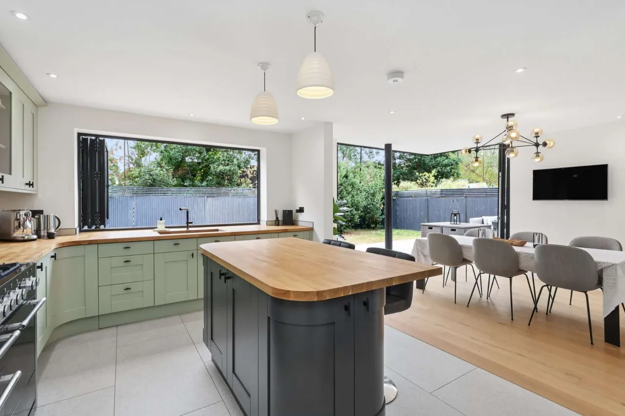 Blundel Lane, Stoke D'Abernon, Cobham, Surrey, KT11 2SF, photo 7