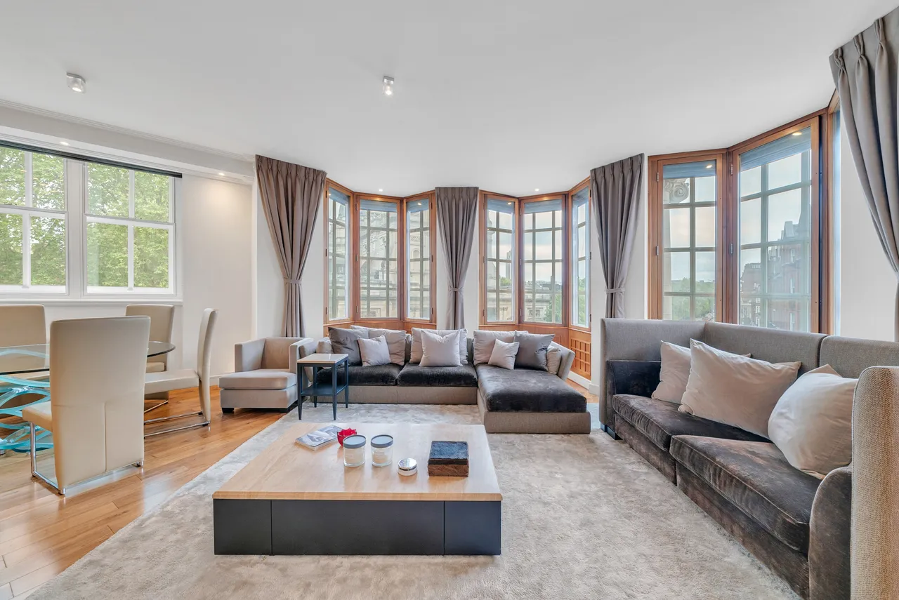 Empire House, Thurloe Place, Kensington, London, photo 7