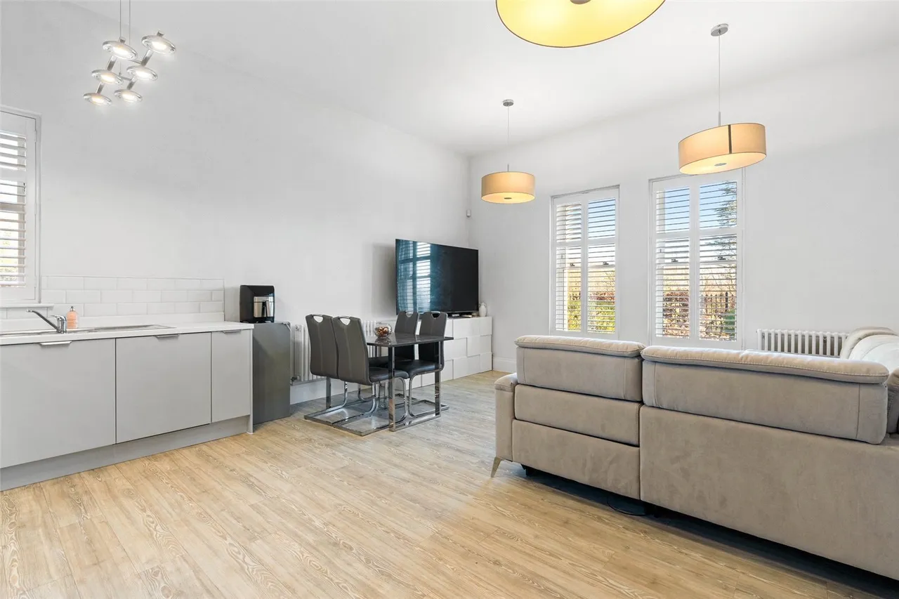 Gwendolyn Drive, Coventry, West Midlands, CV3, photo 2