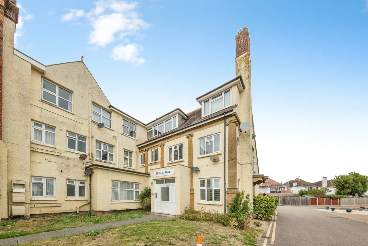 Skelmersdale Road, Clacton-On-Sea, photo 12