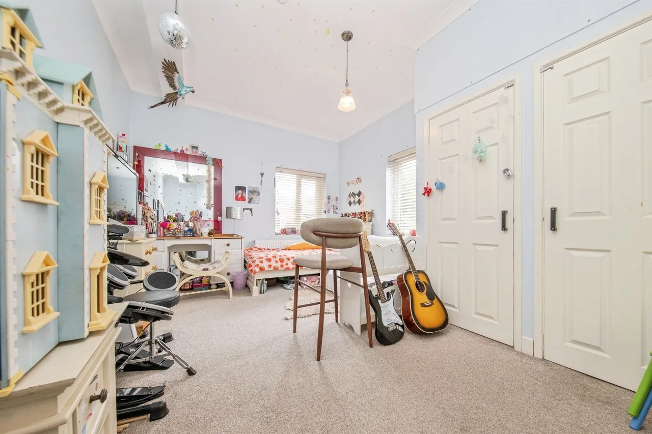 Skelmersdale Road, Clacton-On-Sea, photo 8