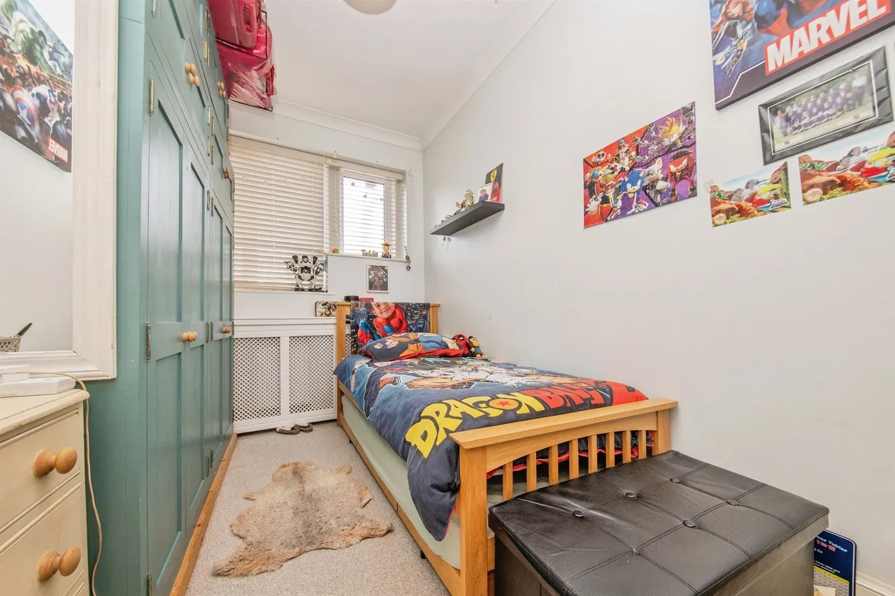 Skelmersdale Road, Clacton-On-Sea, photo 9