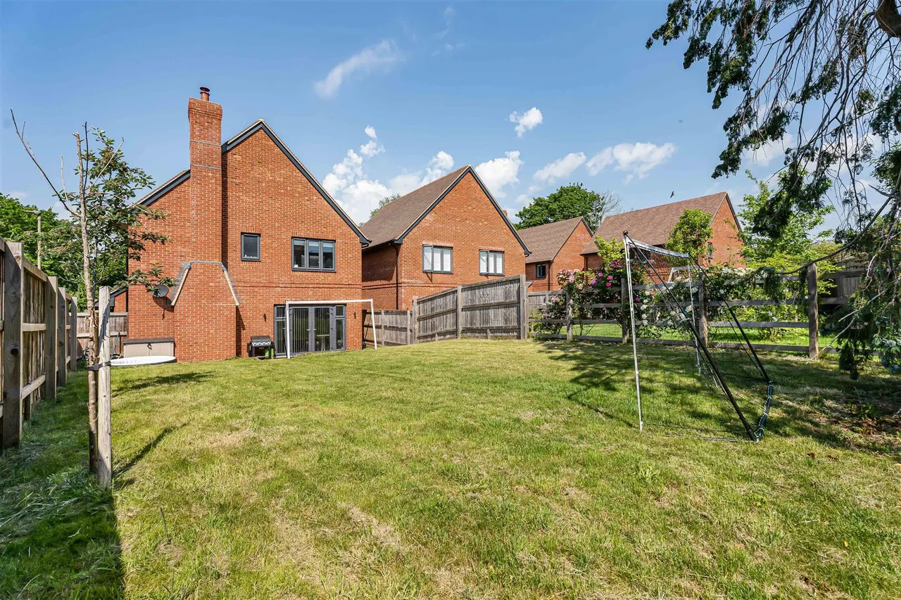 Oxford Road, Garsington, photo 27