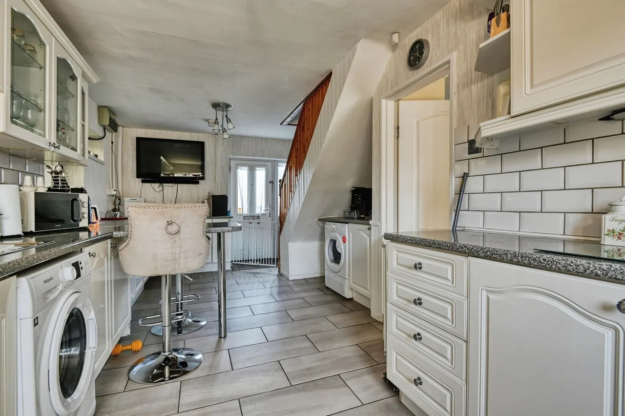 Chester Road, Kingshurst, B36, photo 3