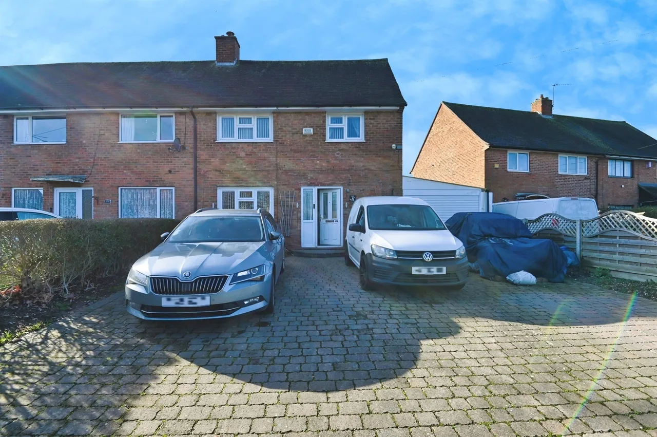 3 bed house for sale, Chester Road, Kingshurst, B36