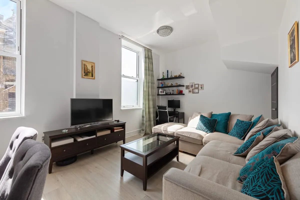 Huntley Close, Greenwich, SE10, photo 2