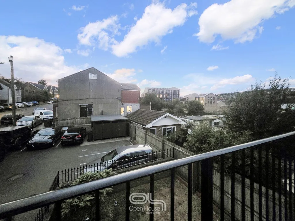 Kitchener Road, High Wycombe, HP11, photo 12