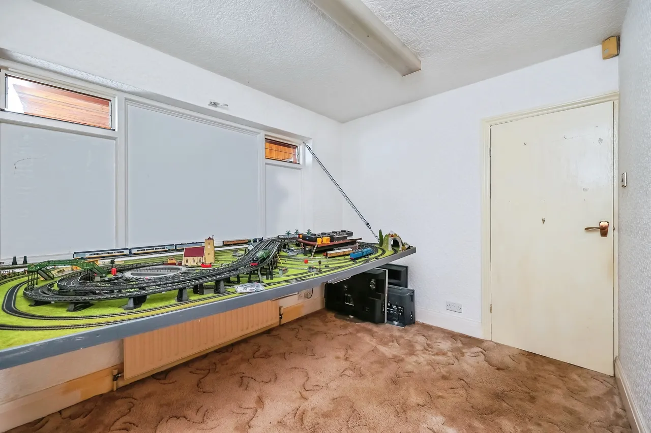Aspley Lane, Nottingham, NG8, photo 9
