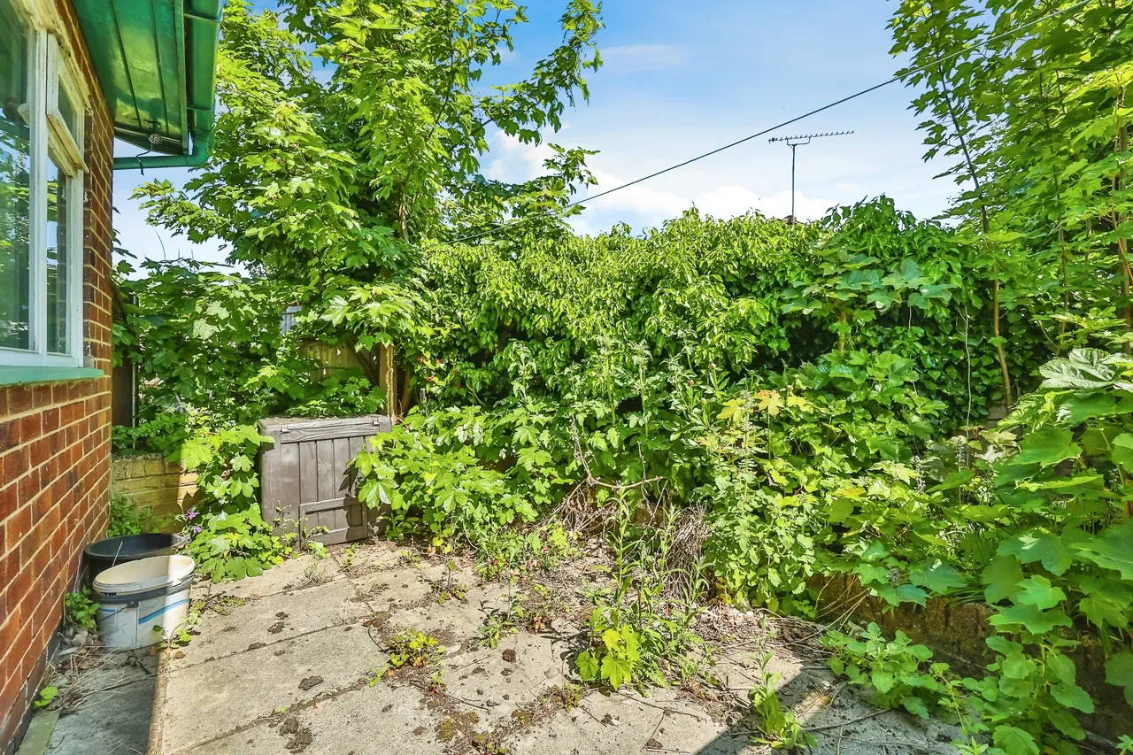 Aspley Lane, Nottingham, NG8, photo 15