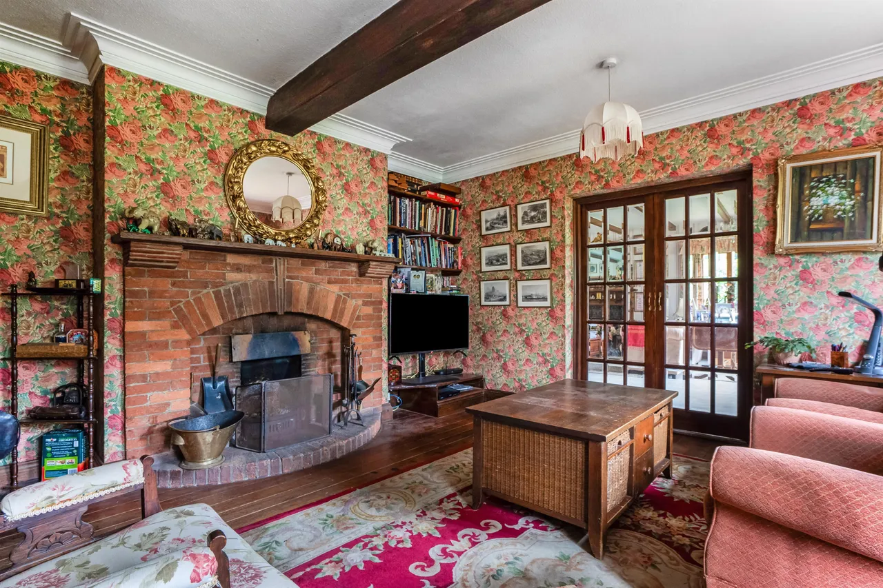 Tilford Road, Hindhead, GU26, photo 4