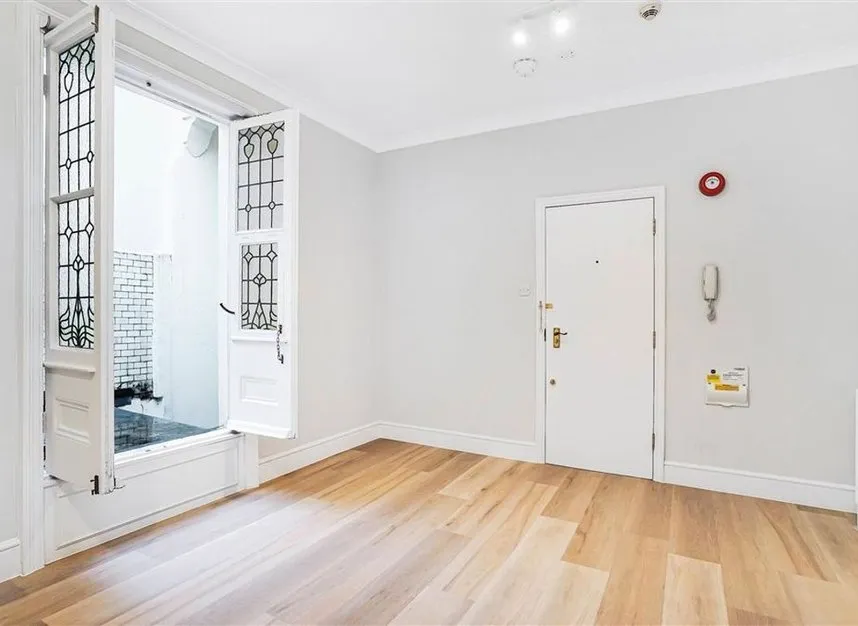Gloucester Place, Marylebone, W1U, photo 2