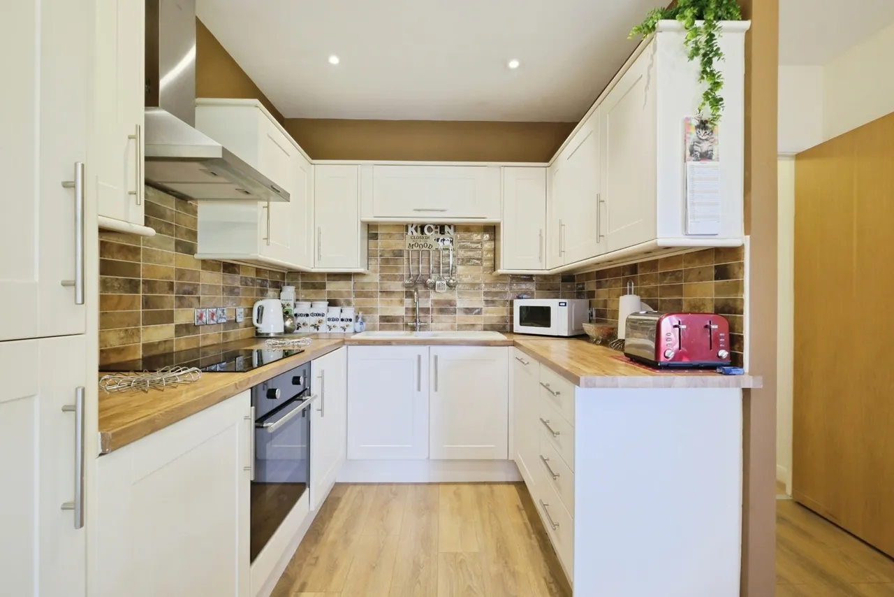 Broadwater Road, Romsey, SO51, photo 13
