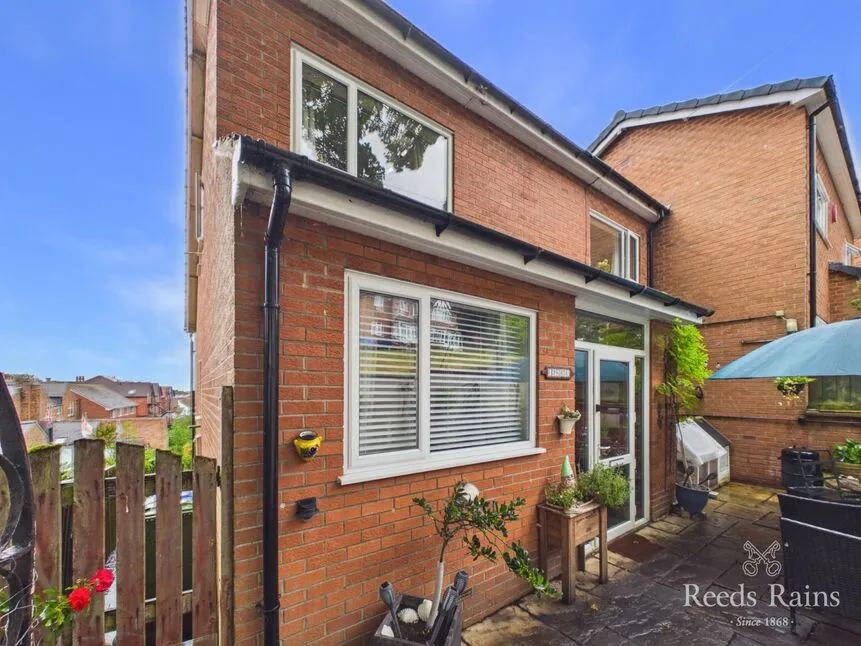 4 bed house for sale — Park Avenue, Scarborough, North Yorkshire, YO12