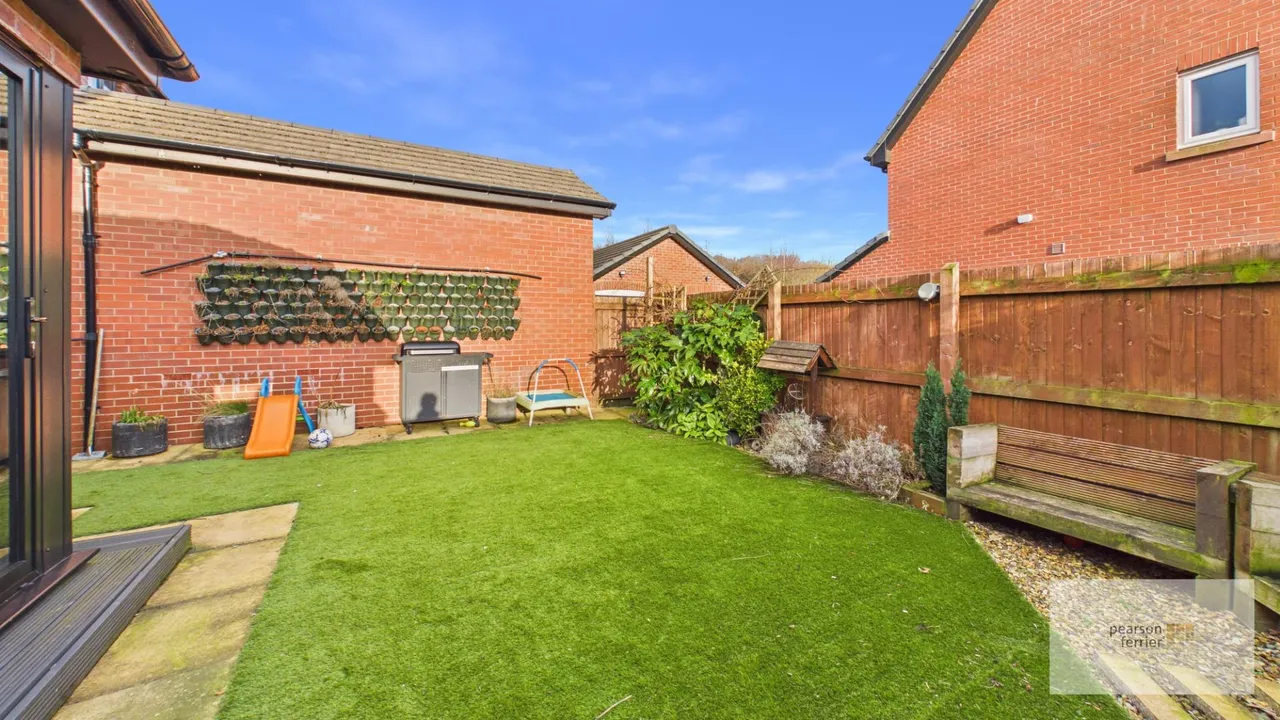 Lowes Road, Bury, BL9 6PJ, photo 14