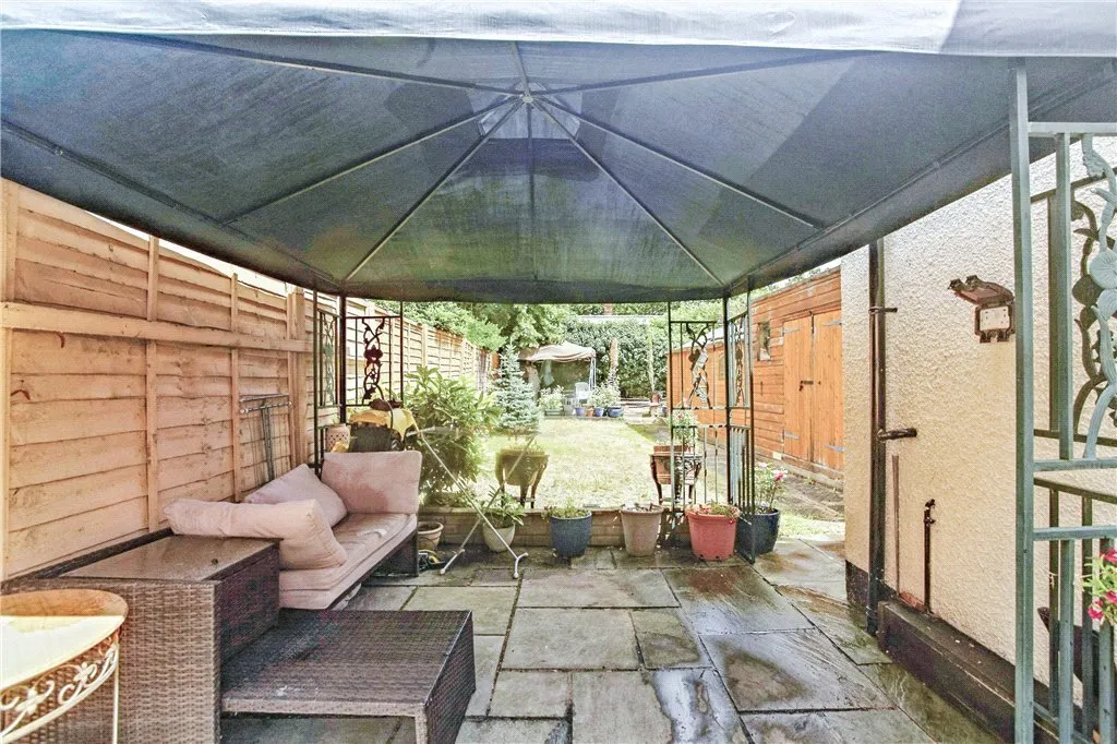 Norbury Crescent, London, SW16, photo 17