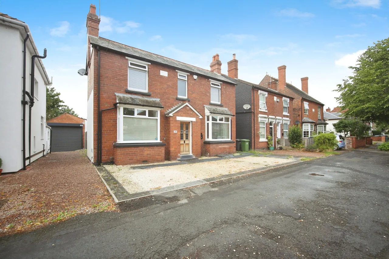 3 bed house for sale, Neville Avenue, Kidderminster, DY11