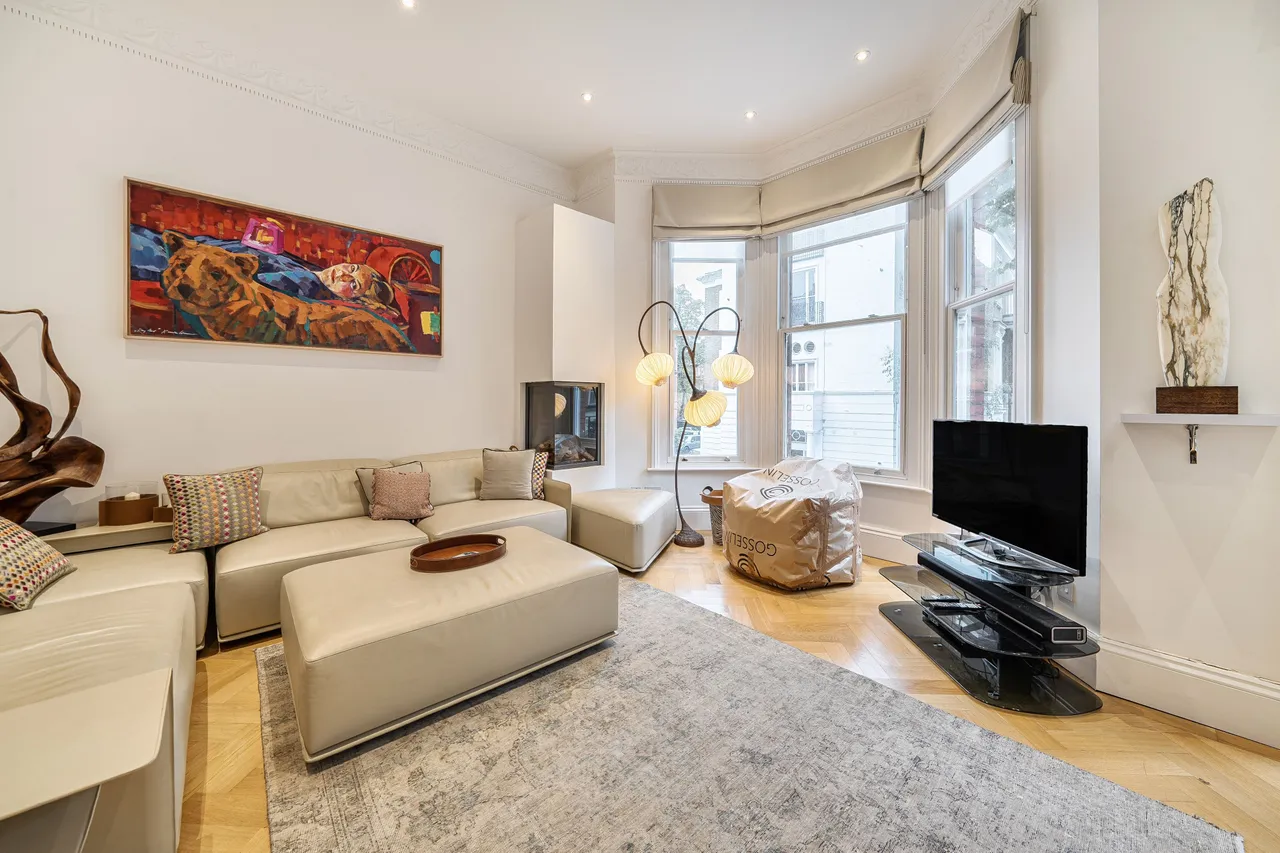 38B Ashburn Place, London, photo 3