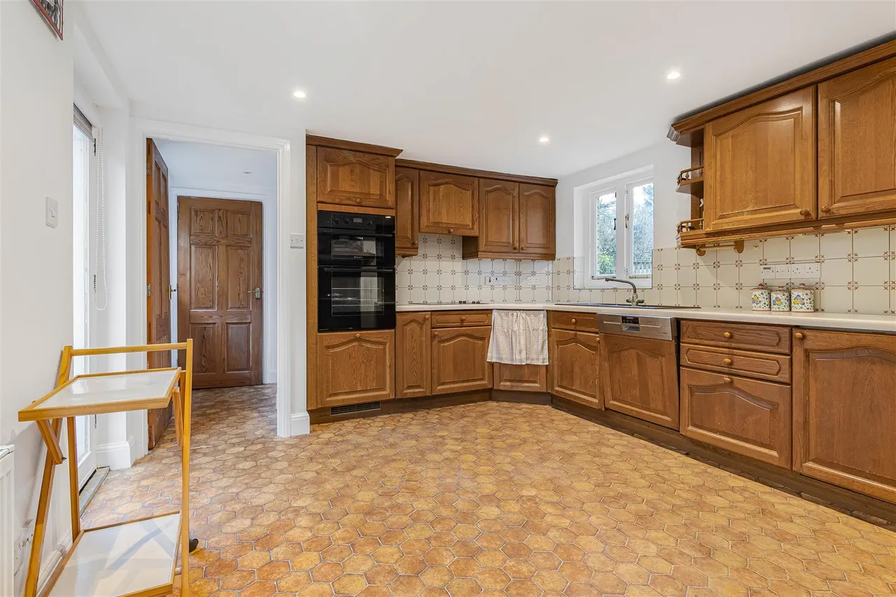 Church Lane, Madingley, CB23, photo 13