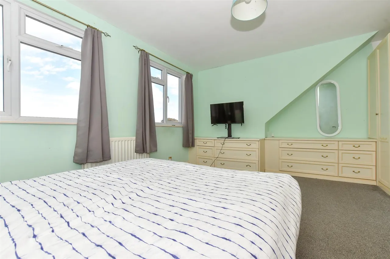 Northdown Road, Margate, CT9, photo 12