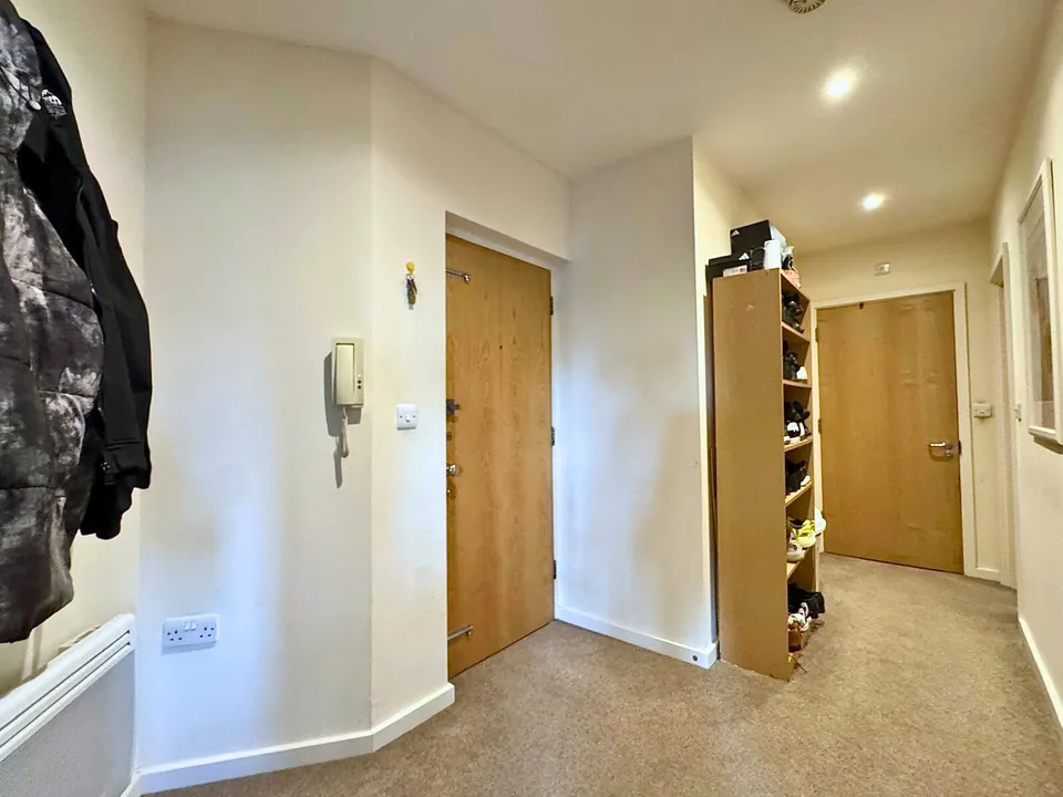 Robinson House, High Street, Crawley, West Sussex, RH10, photo 7