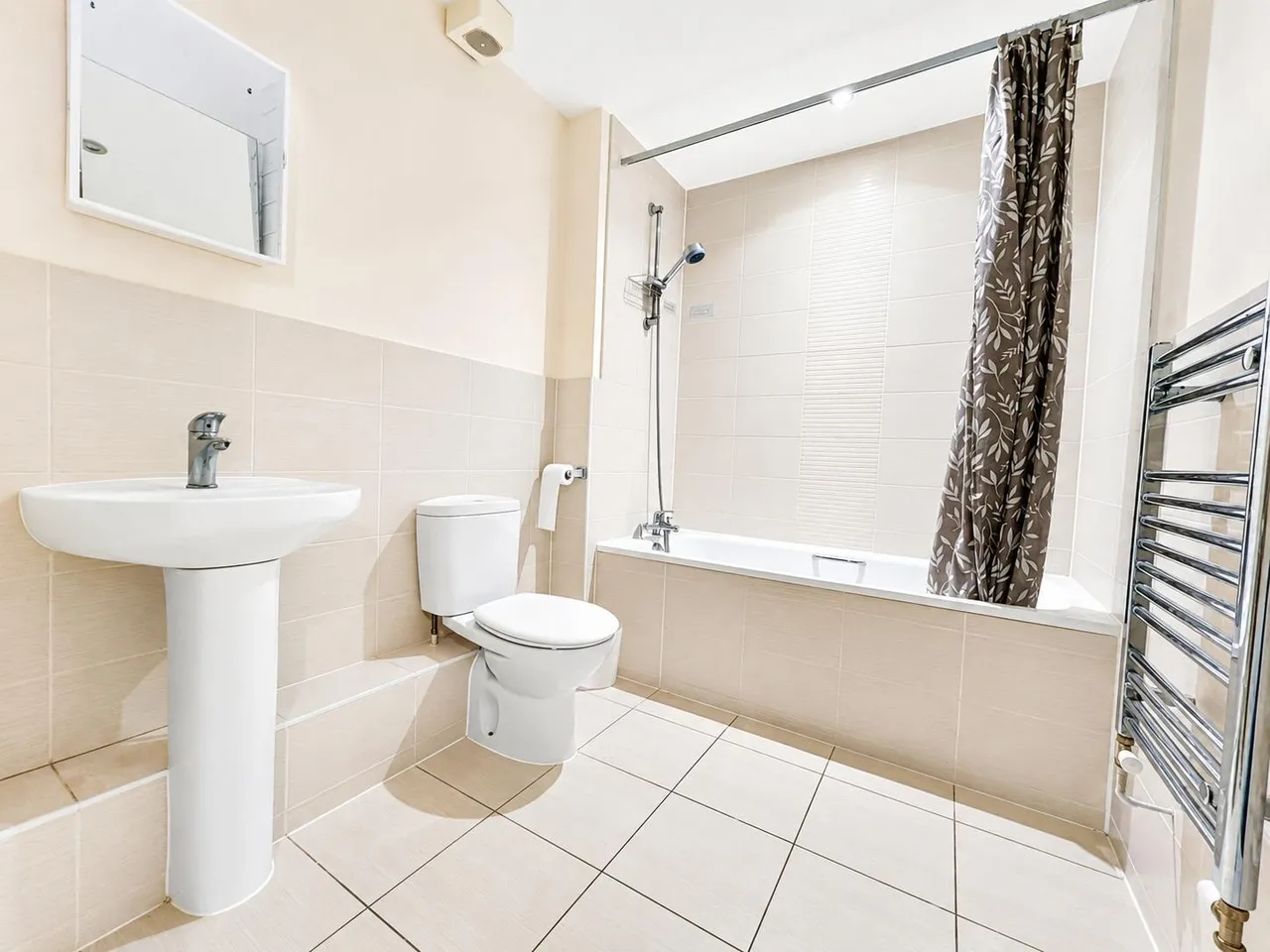 Harvey Road, Slough, SL3, photo 9