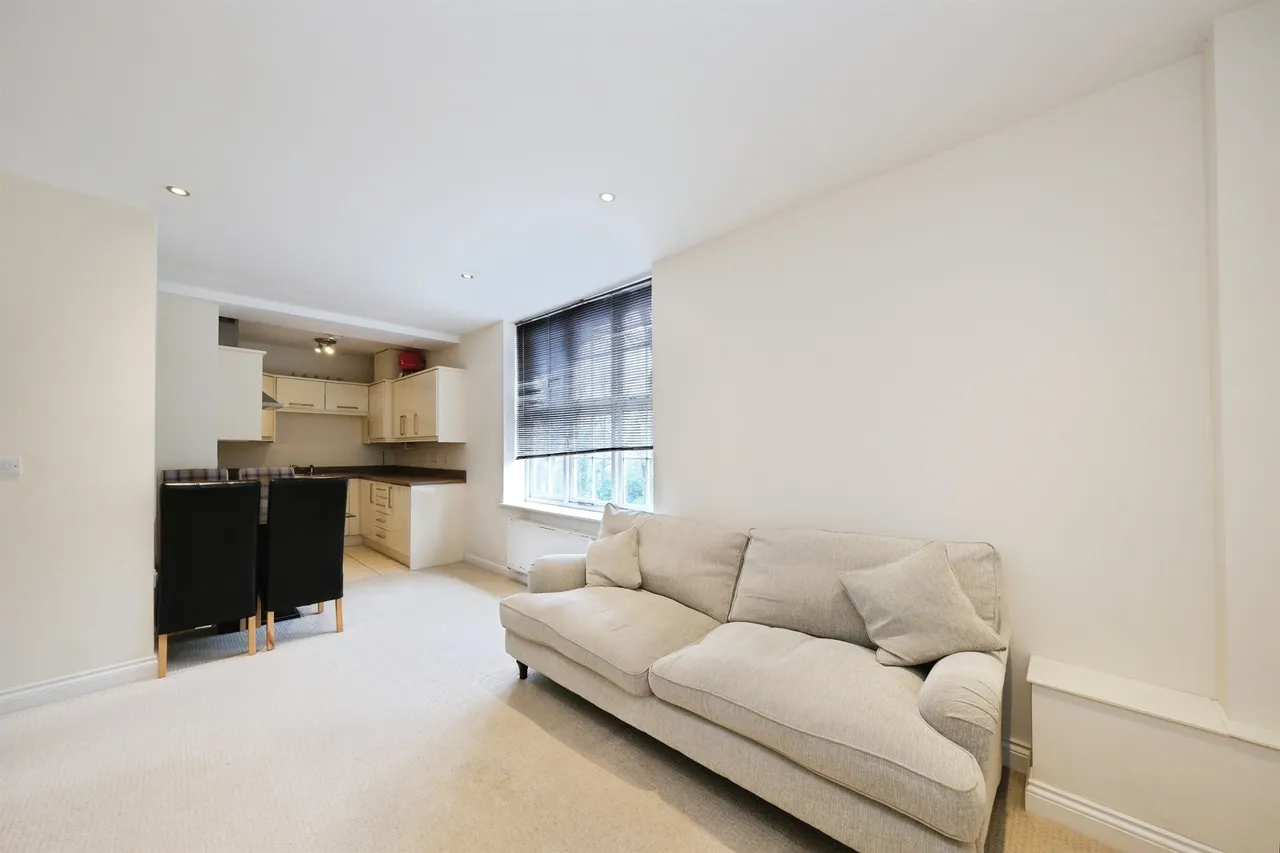 Egerton Road, Woodthorpe, Nottingham, photo 4