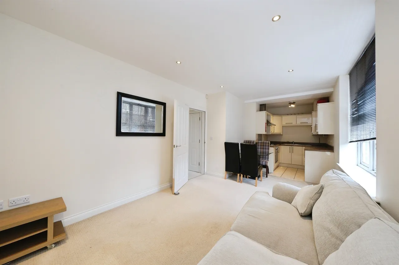 Egerton Road, Woodthorpe, Nottingham, photo 6