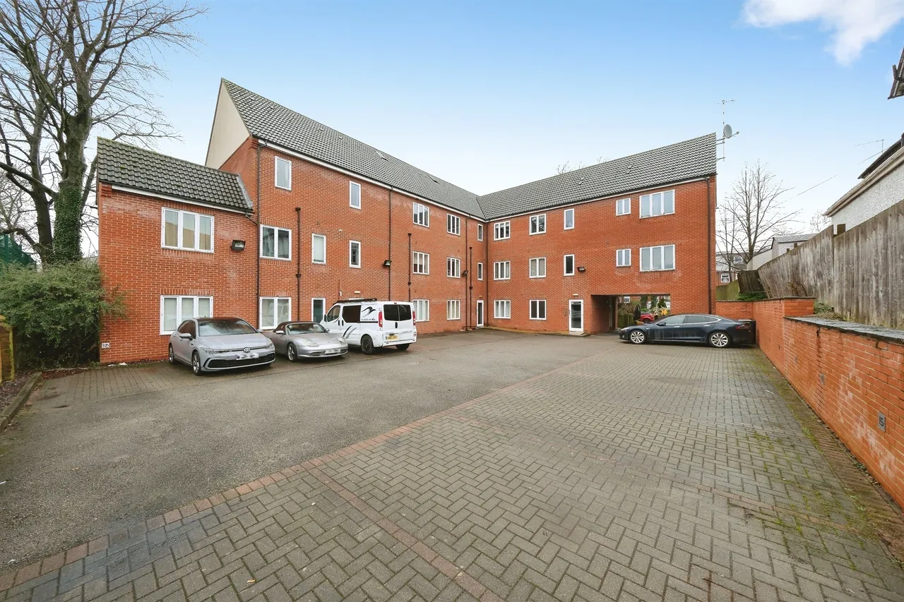 Egerton Road, Woodthorpe, Nottingham, photo 2